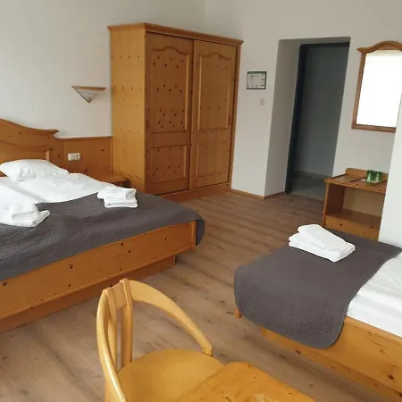 Neuhof Hotel